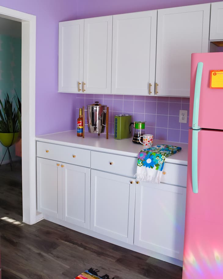 This Purple Kitchen’s Makeover Is So Bold and Vibrant | Apartment Therapy
